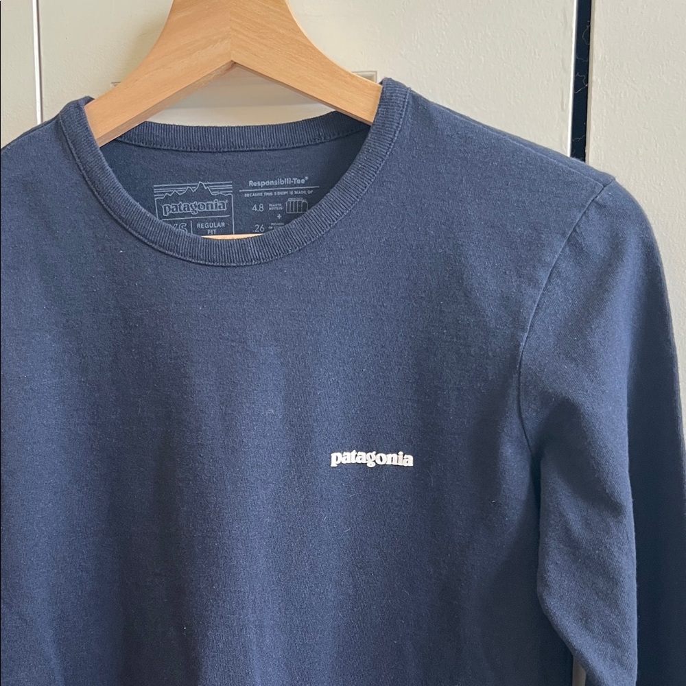 Patagonia Navy Long-Sleeve Minimal Logo Tee
